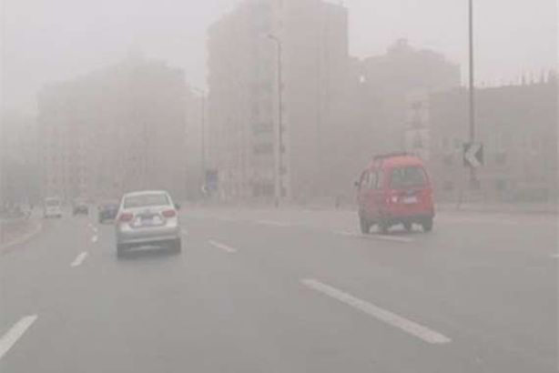 إغلاق 3 طرق رئيسية بسبب الشبورة الكثيفة الشبورة الكثيفة