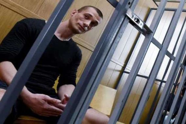 الناشط الروسي بيتر بافلينسكي