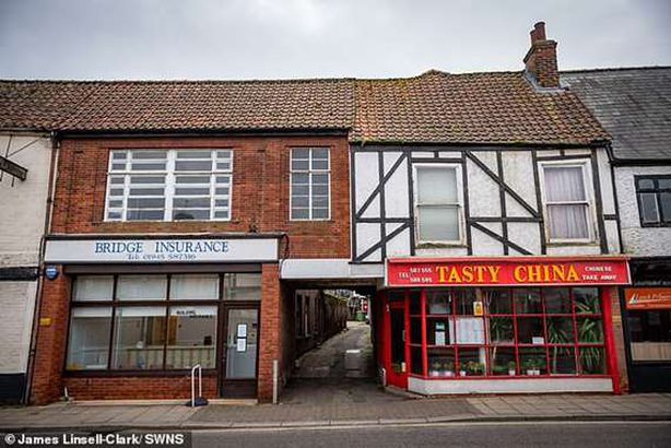 شقة في مكان مميز ببريطانيا بـ 1جنيه إسترليني فقط