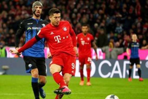 بايرن ميونخ وبادربورن