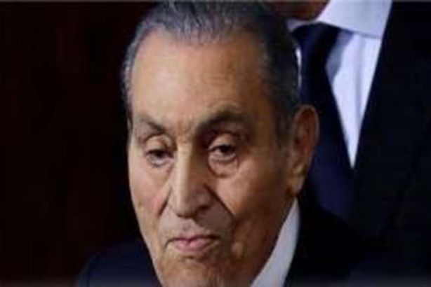 الديب يكشف تطورات جديدة عن حالة مبارك الصحية