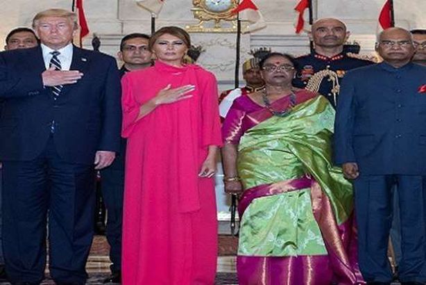 الرئيس الامريكي وزوجته في الهند