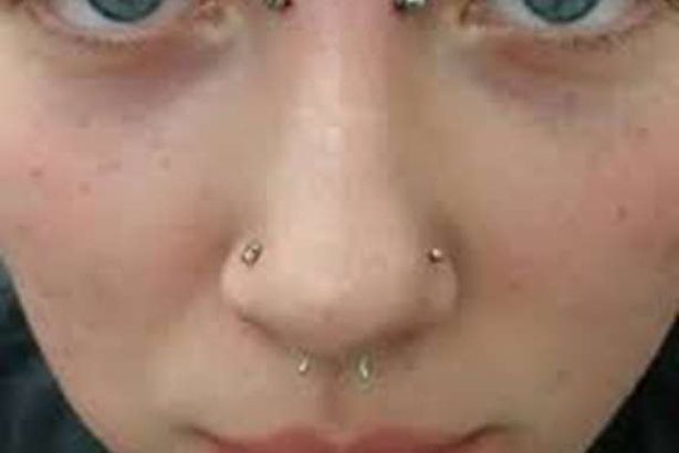 ثقب الاماكن الحساسة