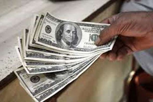 استقرار سعر الدولار أمام الجنيه في تعاملات اليوم