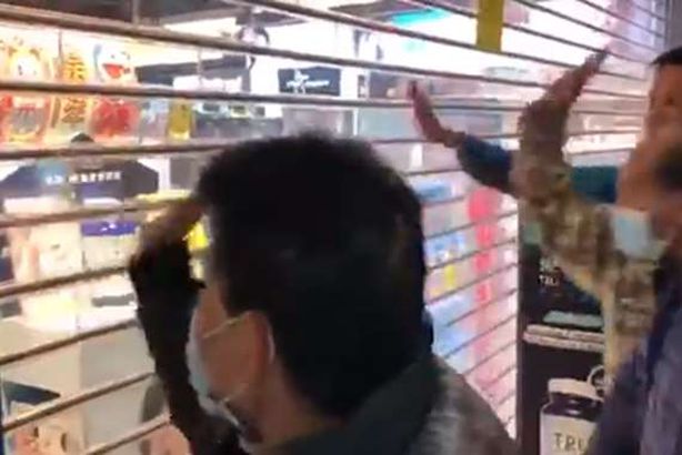 اقتحام صيدلية