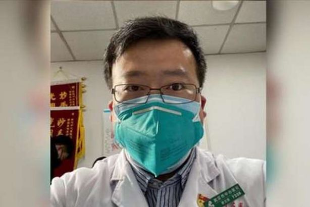 الطبيب الصيني «لي وين ليانج