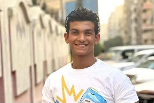 198-000755-egyptian-death-boxing-player-ramez-ezzat_700x400