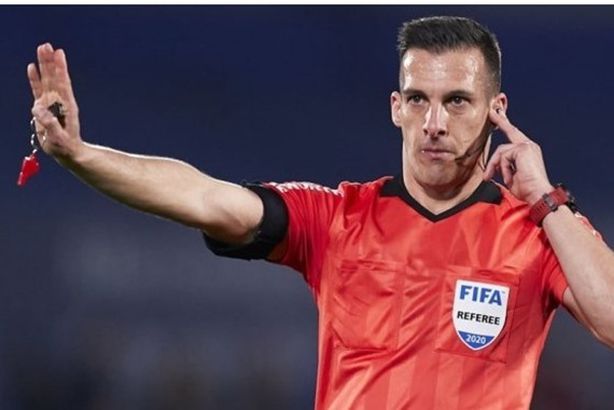 662x372c_19134330estrada