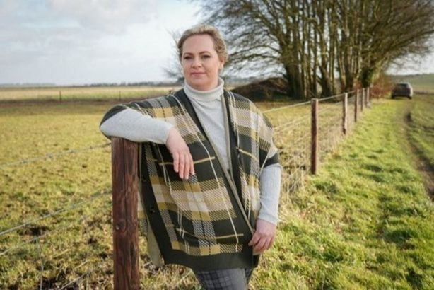 63df6b764c59b7427c24e4ba