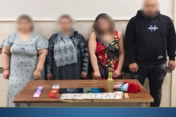 877558020720260211082000200