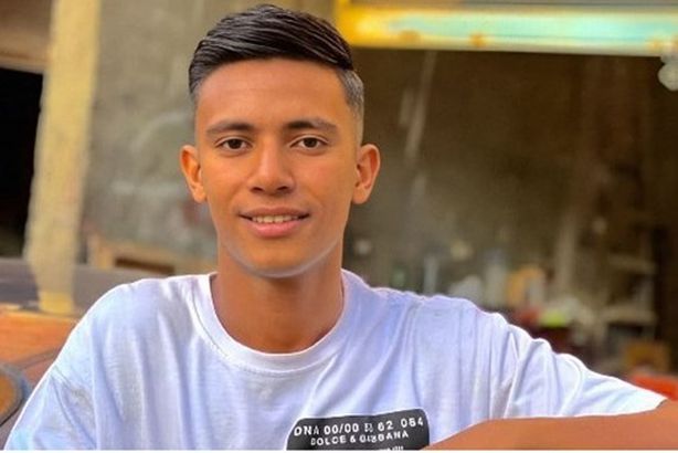 6861326662935202602220829452945