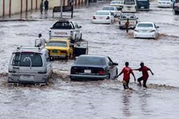 بشرى سارة حول موعد انتهاء" السيول والعواصف"