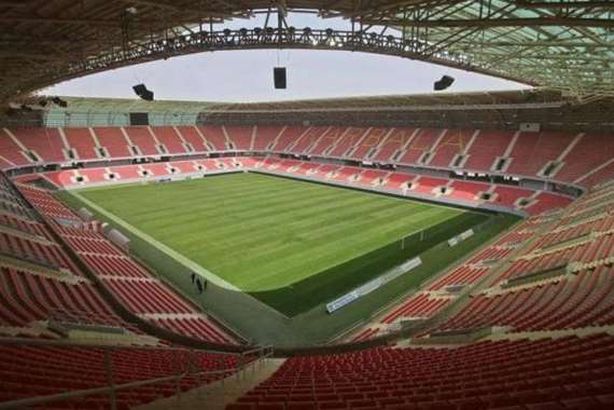 ملعب بالأردن