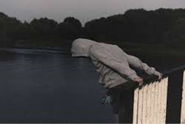 انتحار نجل قيادي إخواني