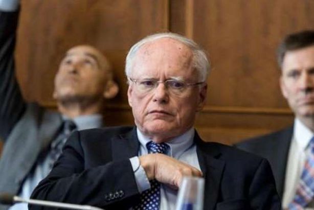 المسئول الأمريكي