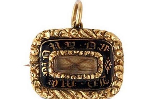 خصلة شعر لـ"لورد بايرون"