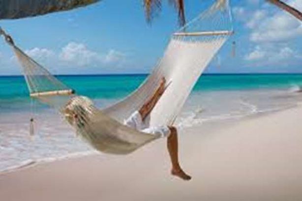 كورونا يصل "المالديف".. وعزل جزيريتين سياحيتين