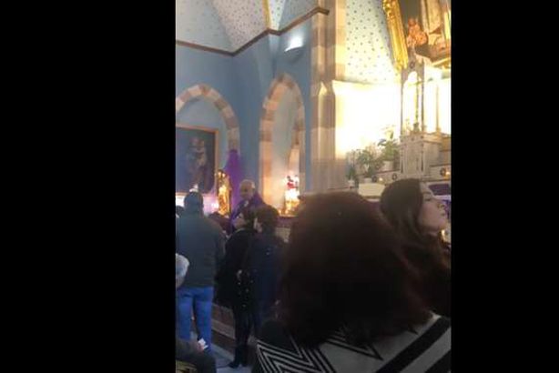 إلغاء قداس إلهي