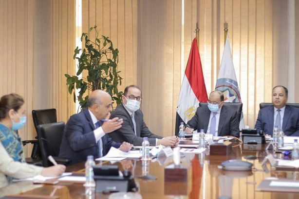 وزير المالية