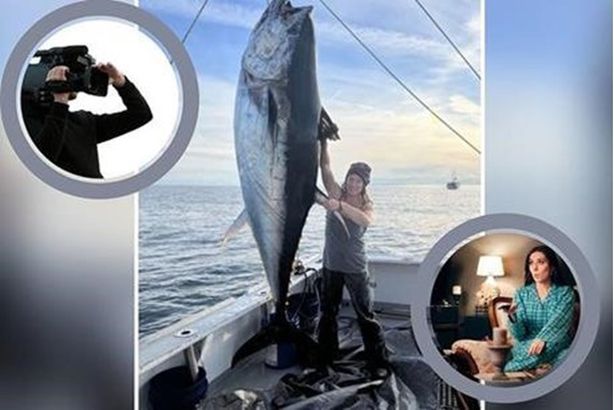 2202228102723898289577