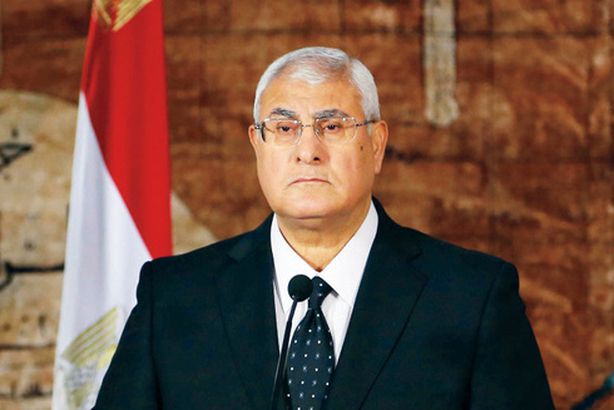 وفاة والدة المستشار عدلي منصور