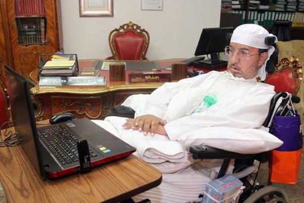 السعودية تودع سلطان العذل.. قصة كفاح لـ23 عاما على كرسي متحرك