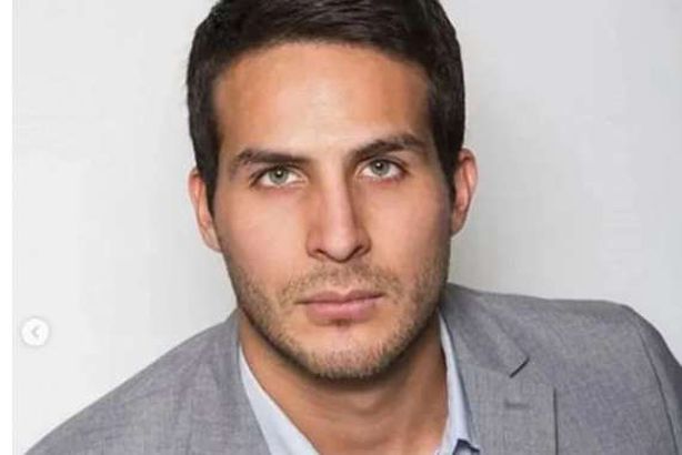 الفنان المنتحر