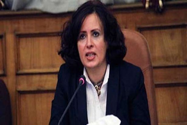 عزة العشماوي