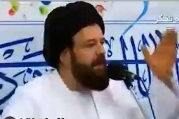 معمم شيعي:الكعبة بنيت بأحجار  قم