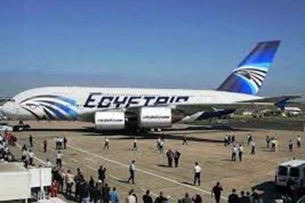 118 معتمرا  يغادرون مكة للعودة لمصر