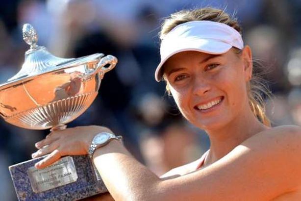 نجمة التنس المعتزلة ماريا شارابوافا