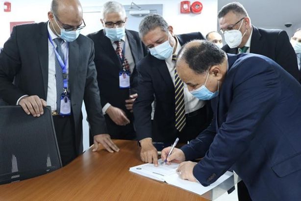 وزير المالية