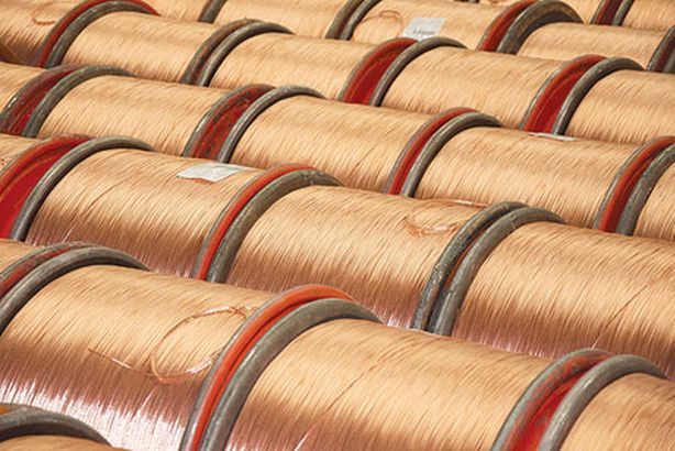 النحاس يتعافى مع تراجع الدولار