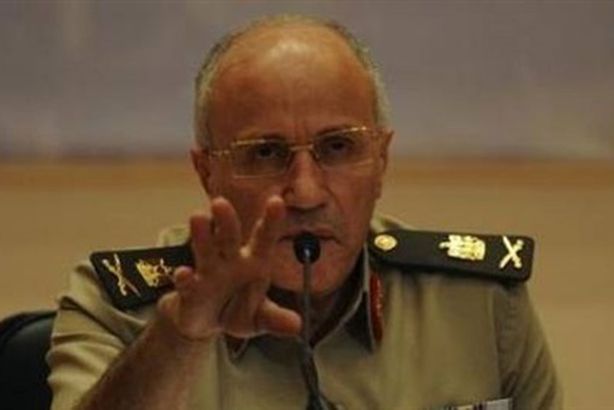 العصار: يسعدني رؤية الازدحام على منتجات "الإنتاج الحربي"