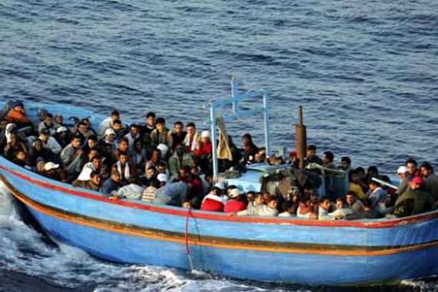 إيطاليا تنقذ 2100 من المهاجرين غير الشرعيين بـ"المتوسط"