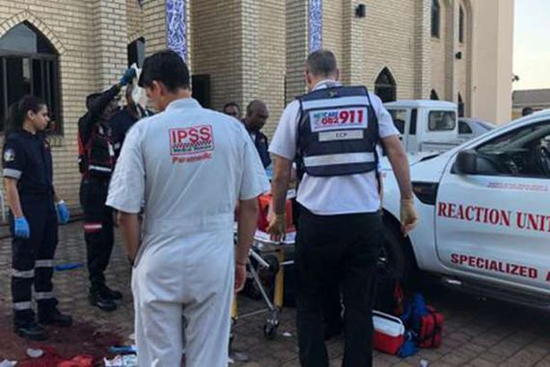 هجوم بسكاكين على مسجد في جنوب إفريقيا (أرشيفية)