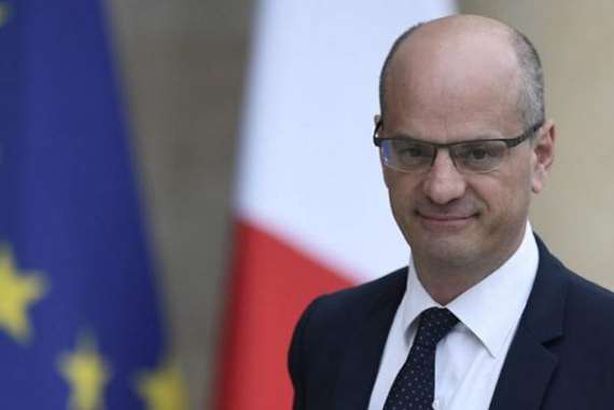 وزير التعليم الفرنسي