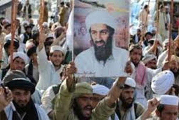 القاعدة تواجه كورونا