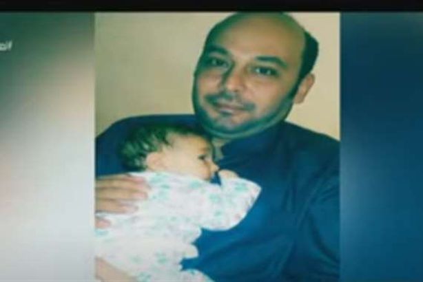 الدكتور محمود سامي الطبيب الذي فقد بصره