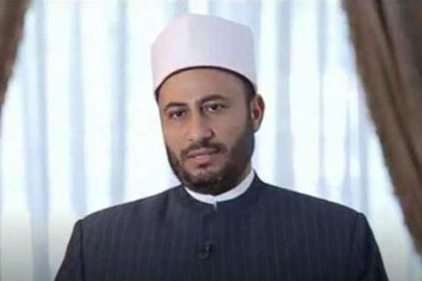 الدكتور محمود الهواري