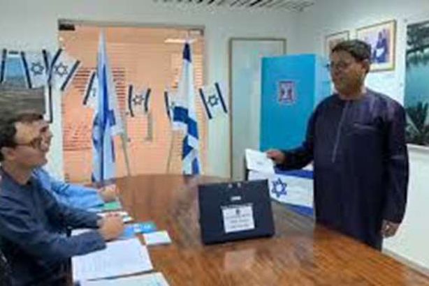 روعي روزنبليت سفير اسرائيل في السنغال