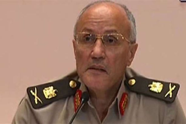 اللواء محمد العصار  وزير الإنتاج الحربي