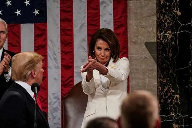 نانسي بيلوسي وترامب