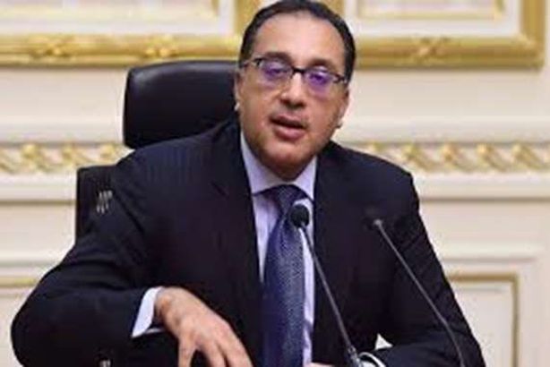 من بينها" فتح المساجد وامتحانات الثانوية العامة".. 12 قرارا جديدا للحكومة