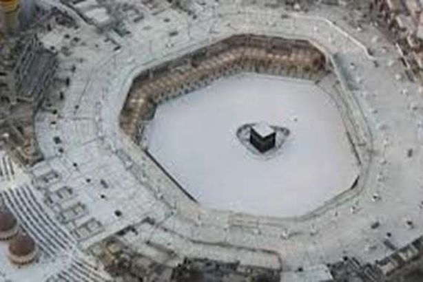 بعد إندونيسيا.. ماليزيا تعلّق حج مواطنيها هذا العام