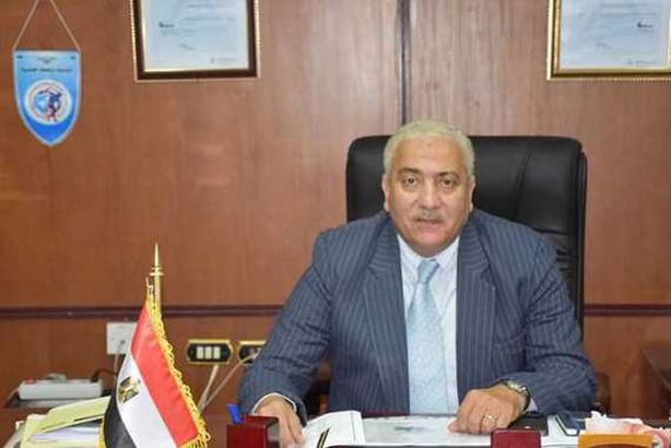 رئيس جامعة السادات