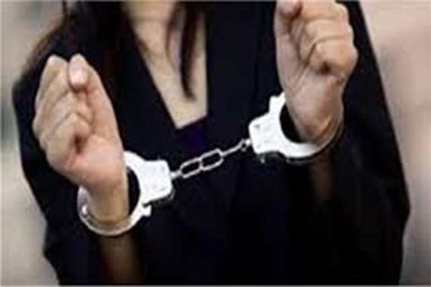 صدمة بدولة عربية .. ابنة فنان شهير في تشكيل عصابي خطير