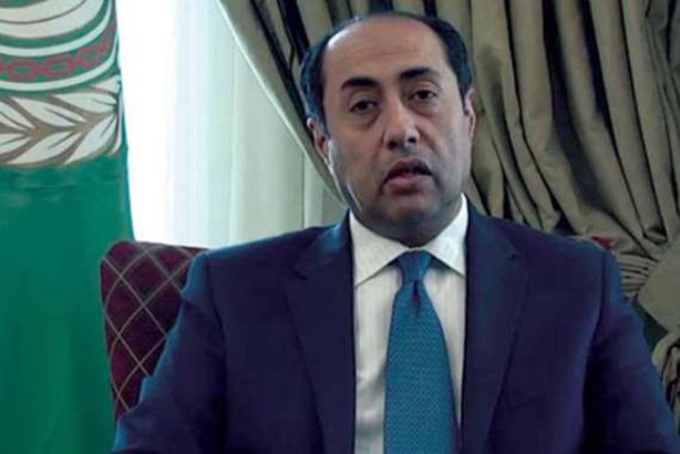 السفير حسام زكي