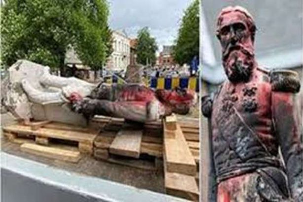 «حديقة حيوان للأفارقة.. وتقطيع للأطراف».. تفاصيل مرعبة عن ملك بلجيكا