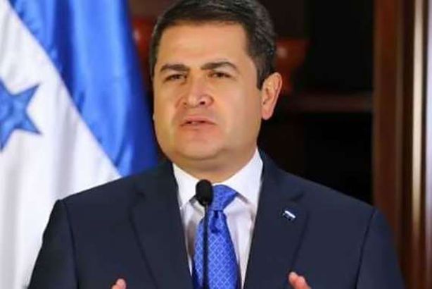 خوان أورلاندو هيرنانديز  رئيس دولة هندوراس الأمريكية